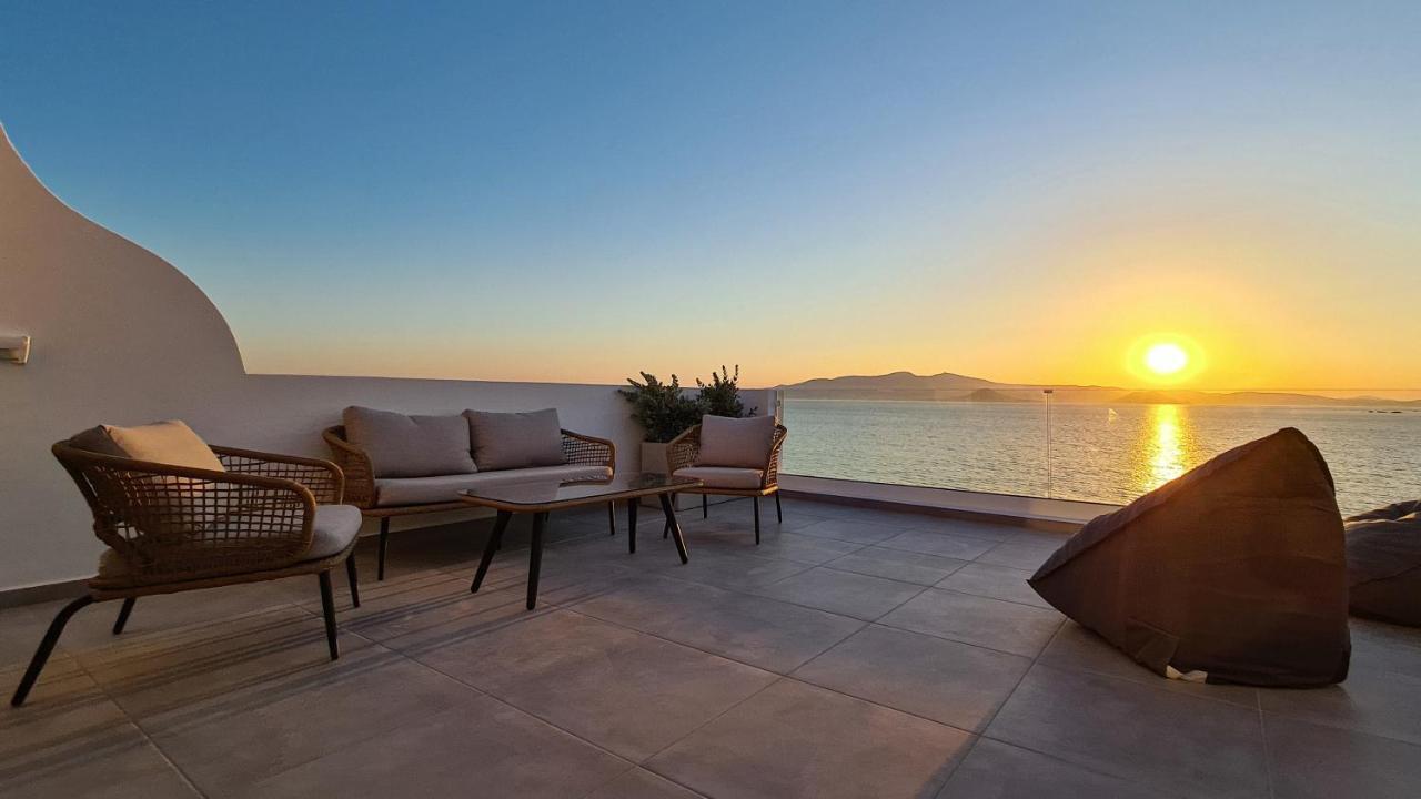 Seanfinity Beachfront Suites Mikri Vigla Exterior photo
