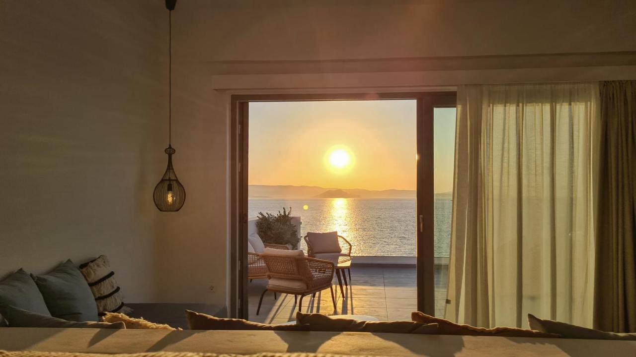 Seanfinity Beachfront Suites Mikri Vigla Exterior photo